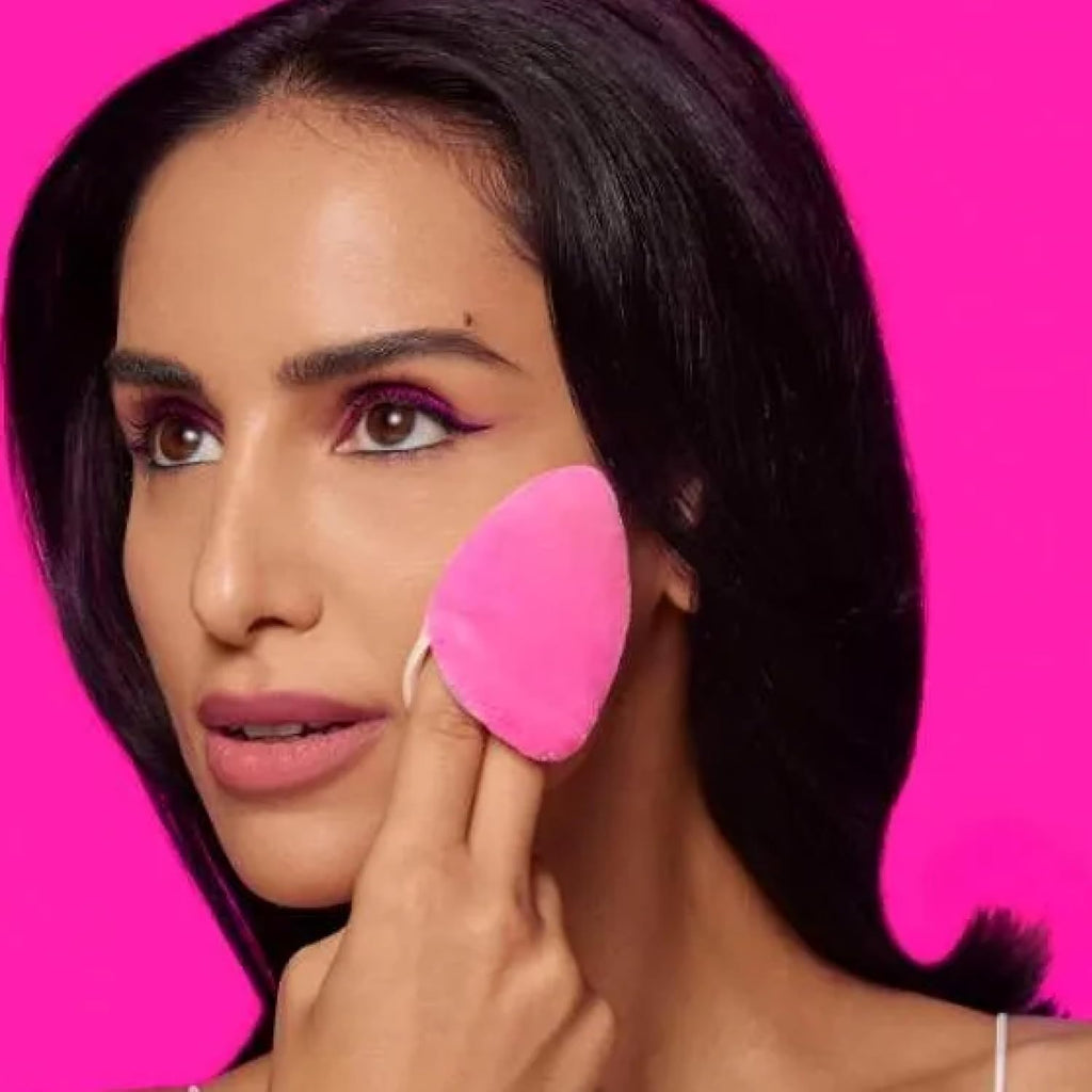 Beautyblender® | Pocket Puff™ Dual-Sided Beauty Blender Powder Puff for Setting and Baking, Reusable, Washable